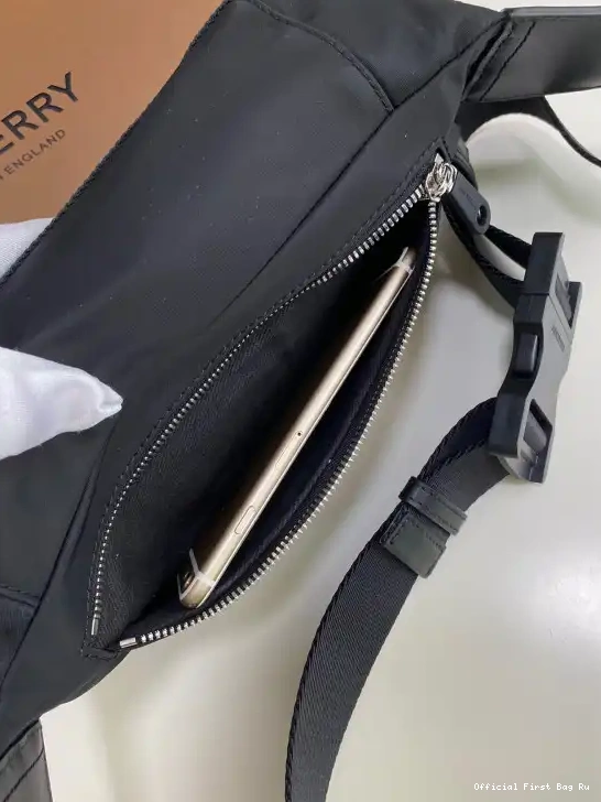 Official FirstBag Ru Bag Bum BURBERRY 0508